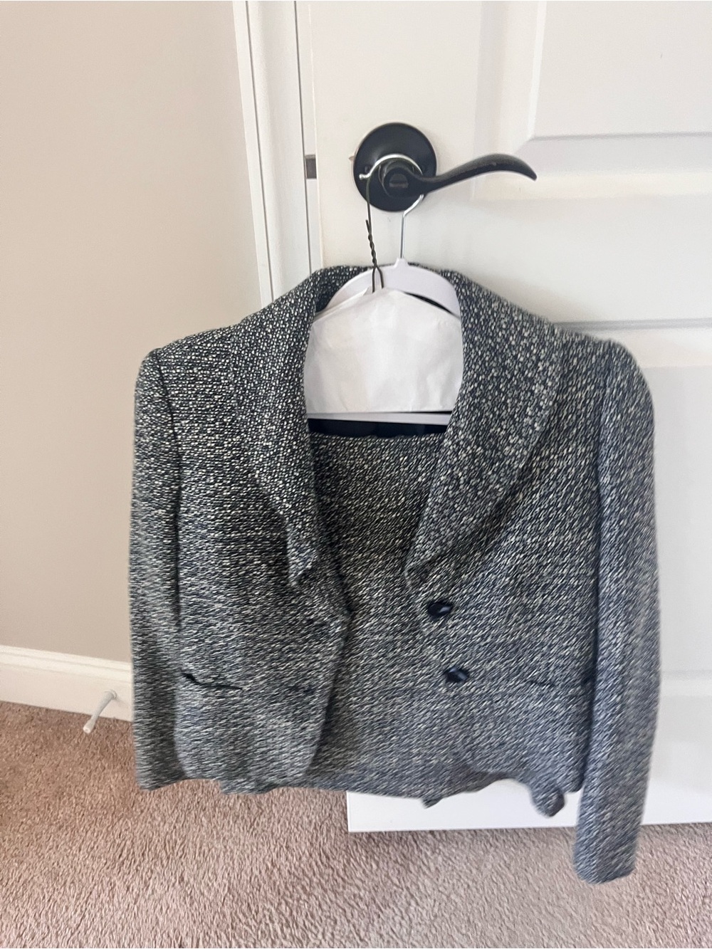 Ann Taylor Gray and White Textured Shawl-Collar Blazer